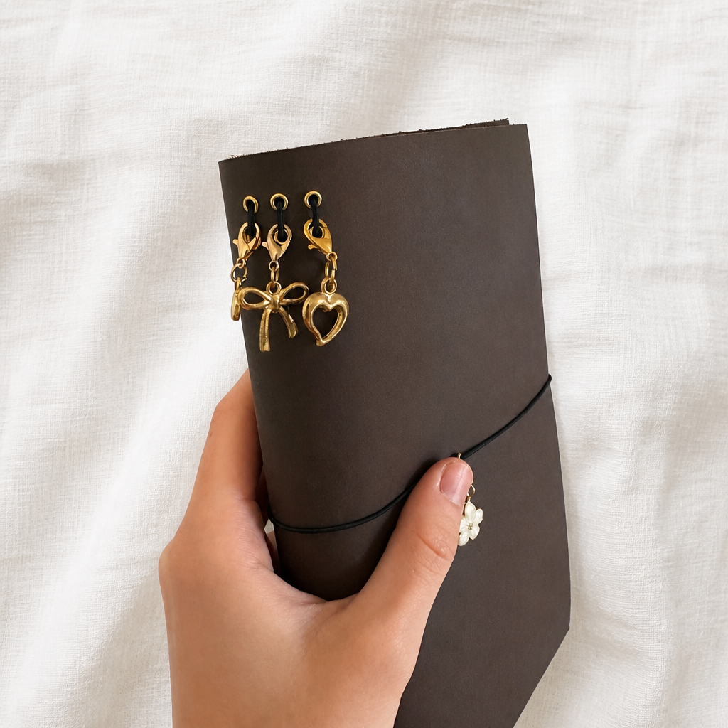 Espresso Brown Trifold Journal (Gold Hardware)